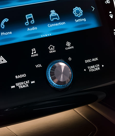 INFINITI QX50 Concept vehicle's stereo buttons and volume knob